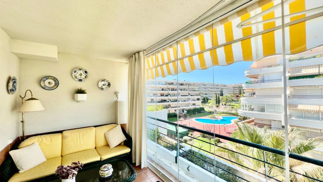 Resale - Apartment - Marbella - Guadalmina Alta