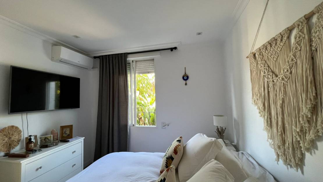 Resale - Apartment - Marbella - Nagueles