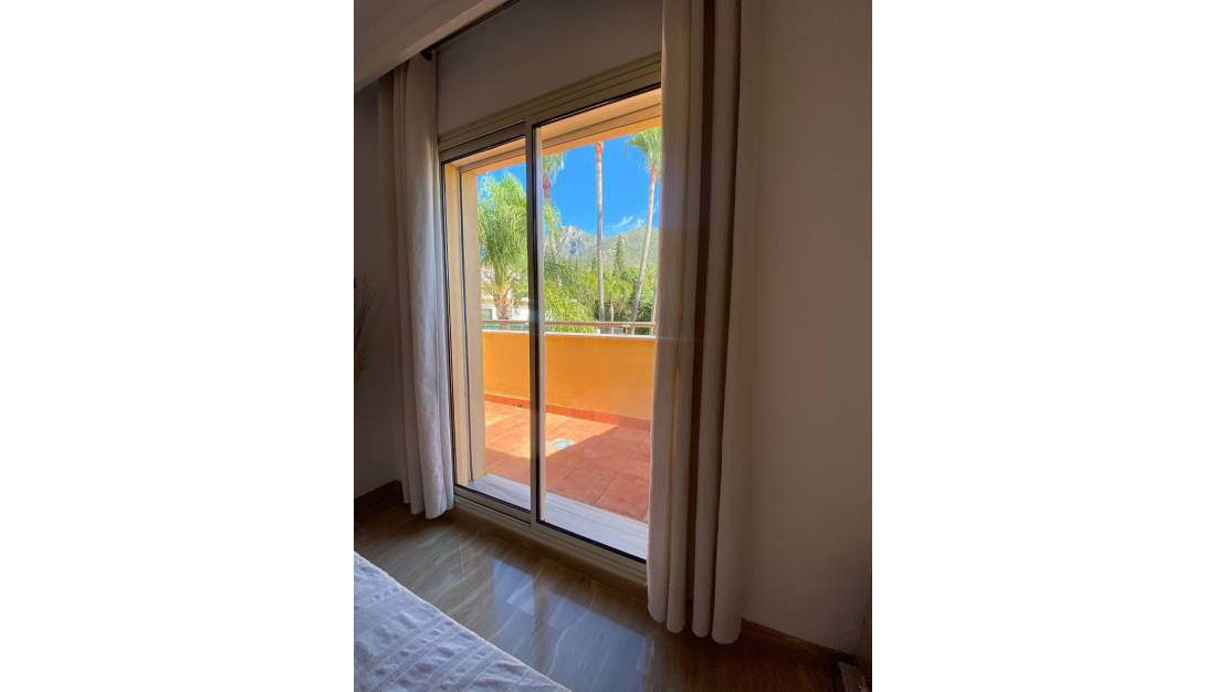 Resale - Apartment - Marbella - Sierra Blanca