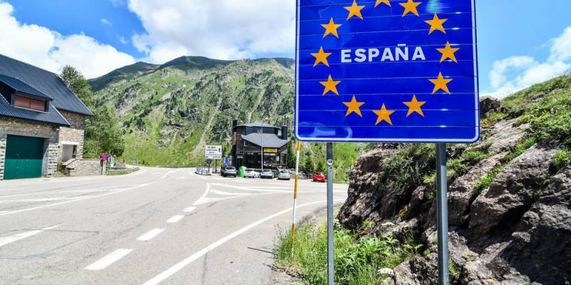 Spanien stängt för nationell turism, öppet för européer