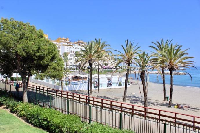 Apartment - Videresalg - Marbella - Puerto Banús