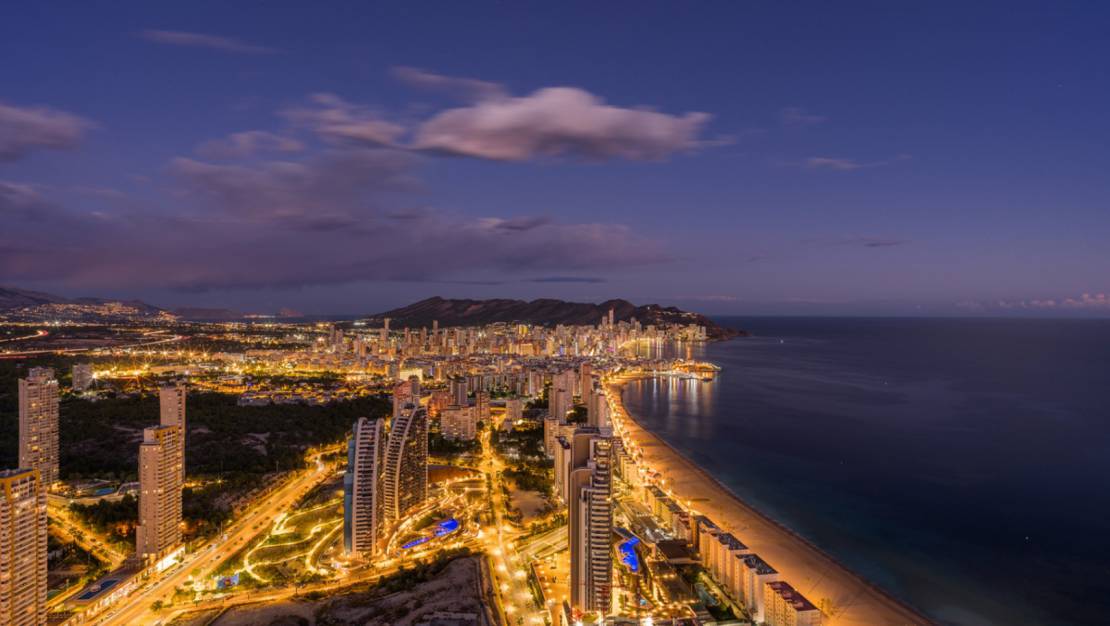 Aterförsäljning - Lägenhet - Benidorm