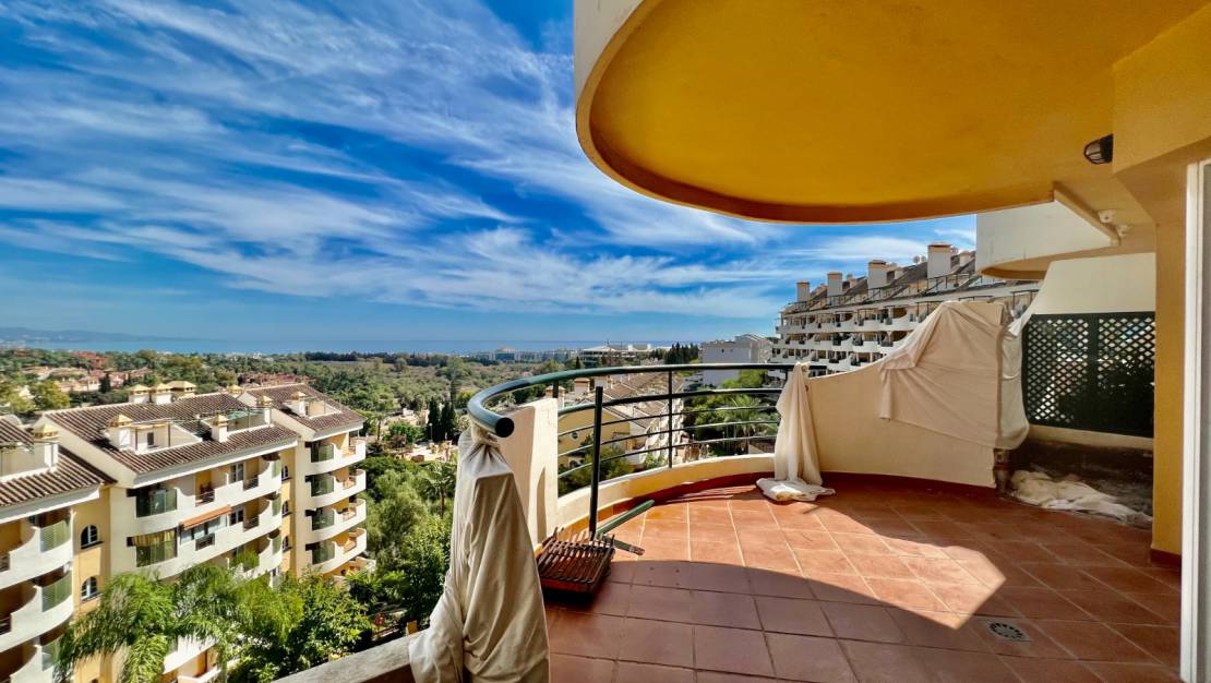 Aterförsäljning - Lägenhet - Marbella - Nueva Alcantara