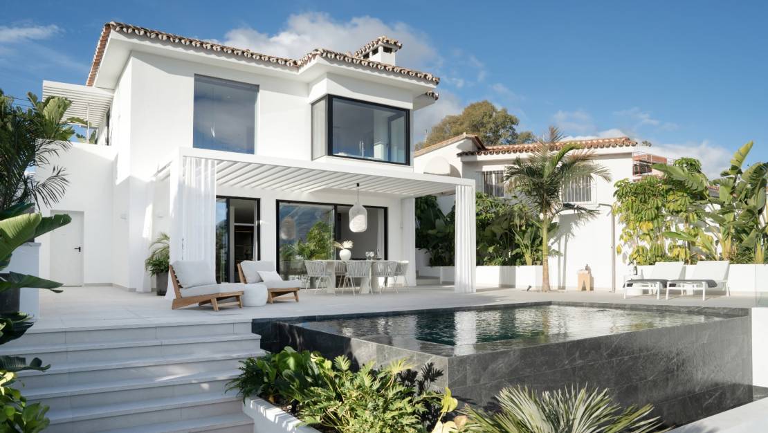 Aterförsäljning - Villa - Marbella - Nueva Andalucía