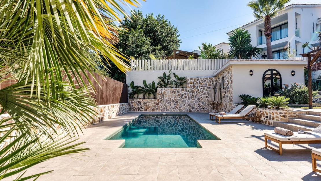 Aterförsäljning - Villa - Marbella - Nueva Andalucía