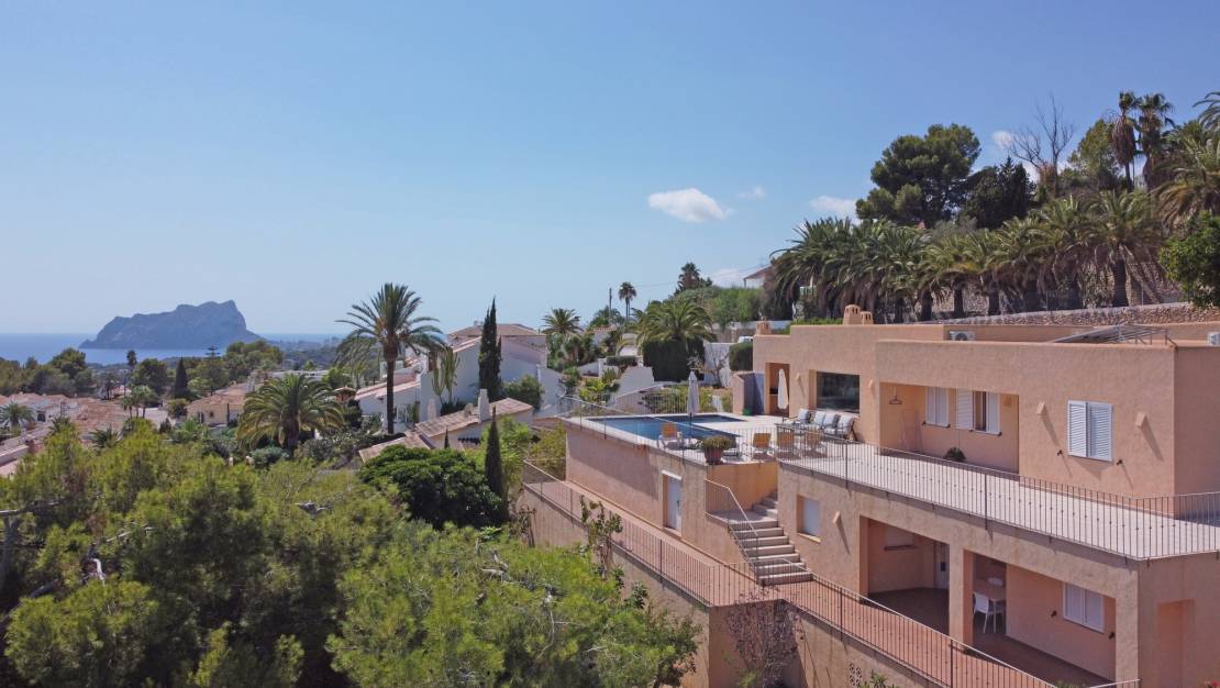 Aterförsäljning - Villa - Moraira - Benimeit