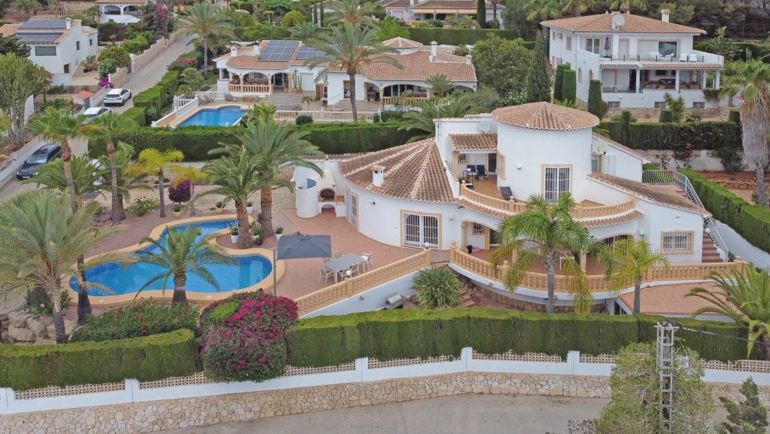 Aterförsäljning - Villa - Moraira - Cometa