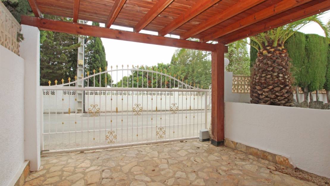 Aterförsäljning - Villa - Moraira - Cometa