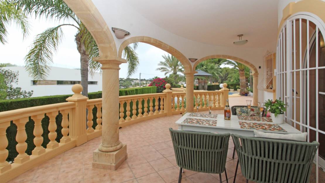 Aterförsäljning - Villa - Moraira - Cometa