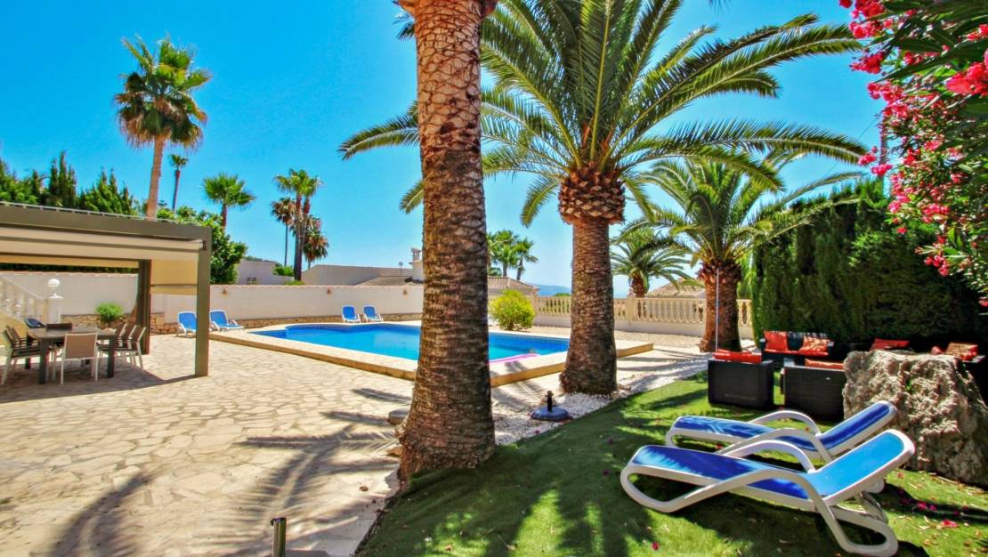 Aterförsäljning - Villa - Moraira - El Pinar de L'Advocat