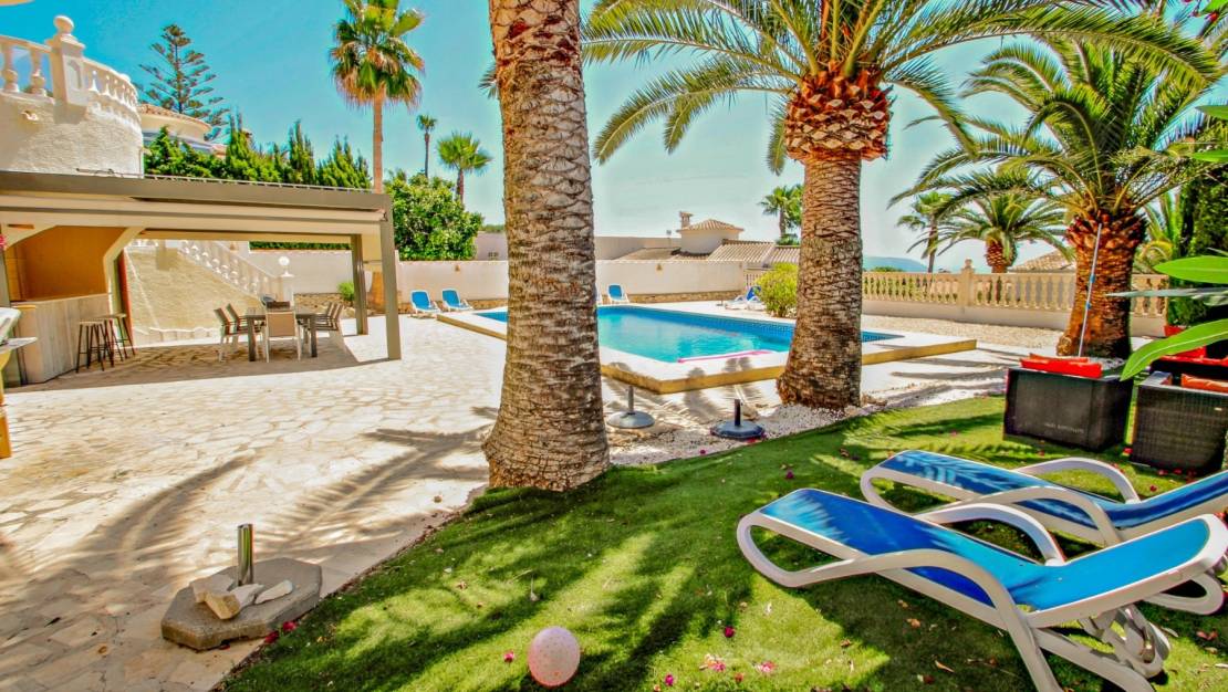 Aterförsäljning - Villa - Moraira - El Pinar de L'Advocat