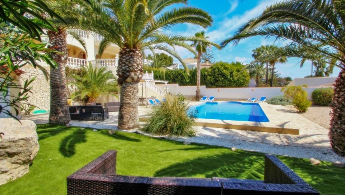 Aterförsäljning - Villa - Moraira - El Pinar de L'Advocat