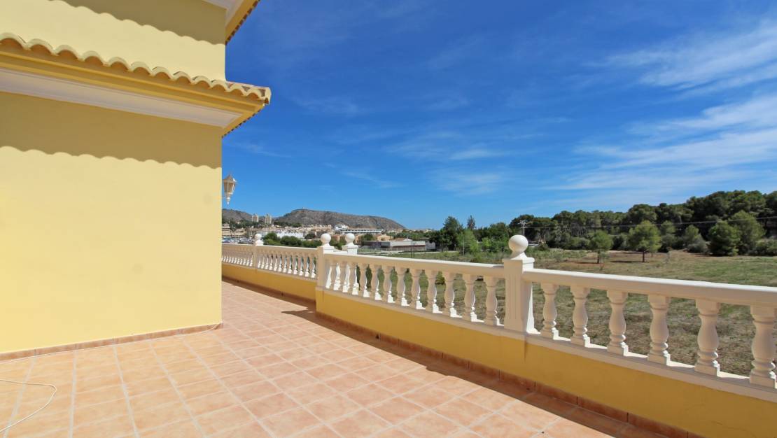 Aterförsäljning - Villa - Moraira - Pinar de l'Advocat