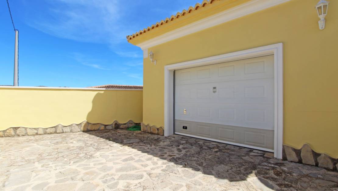 Aterförsäljning - Villa - Moraira - Pinar de l'Advocat