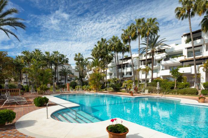 Lägenhet - Aterförsäljning - Marbella - Golden Mile