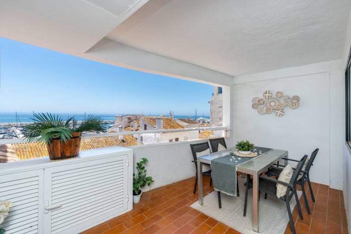 Lägenhet - Aterförsäljning - Marbella - Puerto Banús