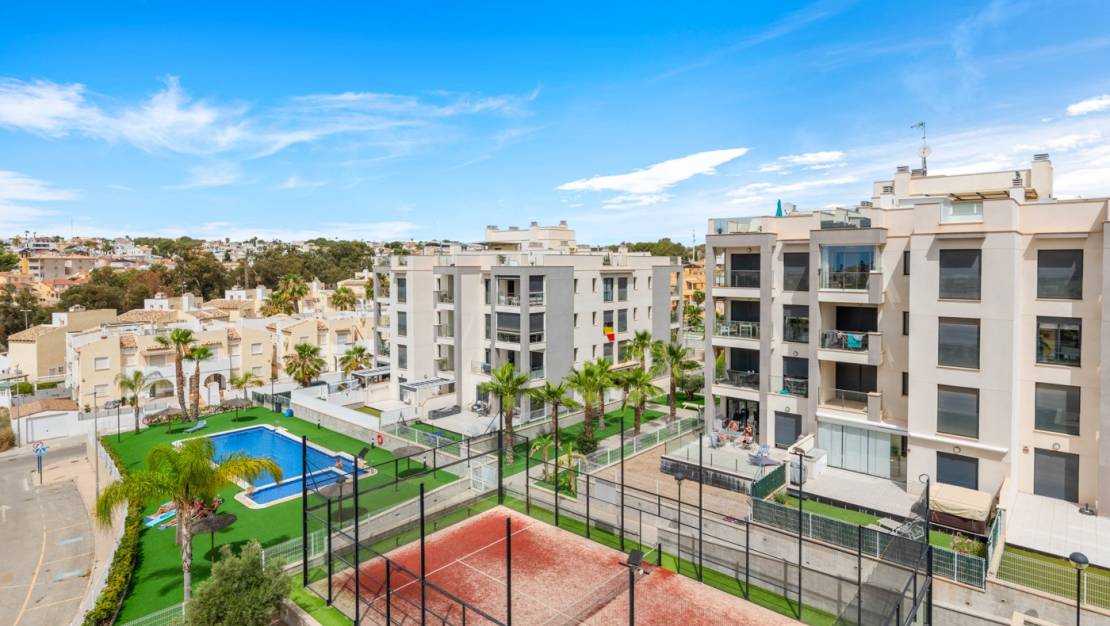 Продажа - Апартаменты - Orihuela Costa - Villamartín