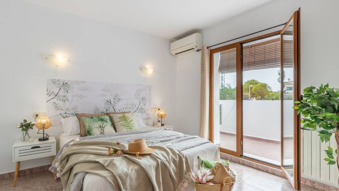 Продажа - Вилла - Moraira - Costera del Mar