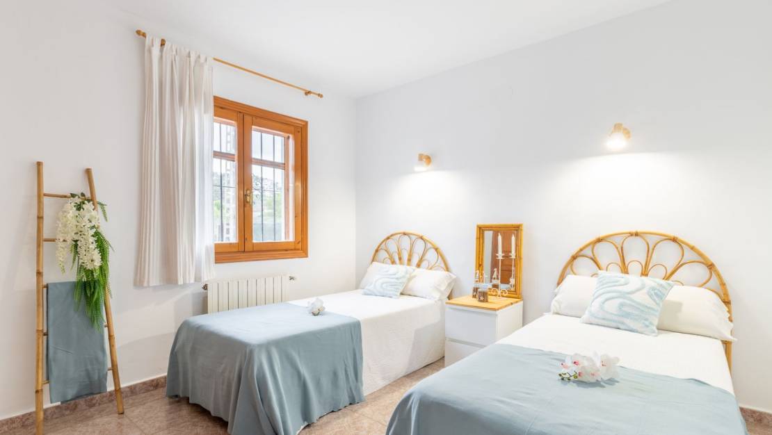 Продажа - Вилла - Moraira - Costera del Mar