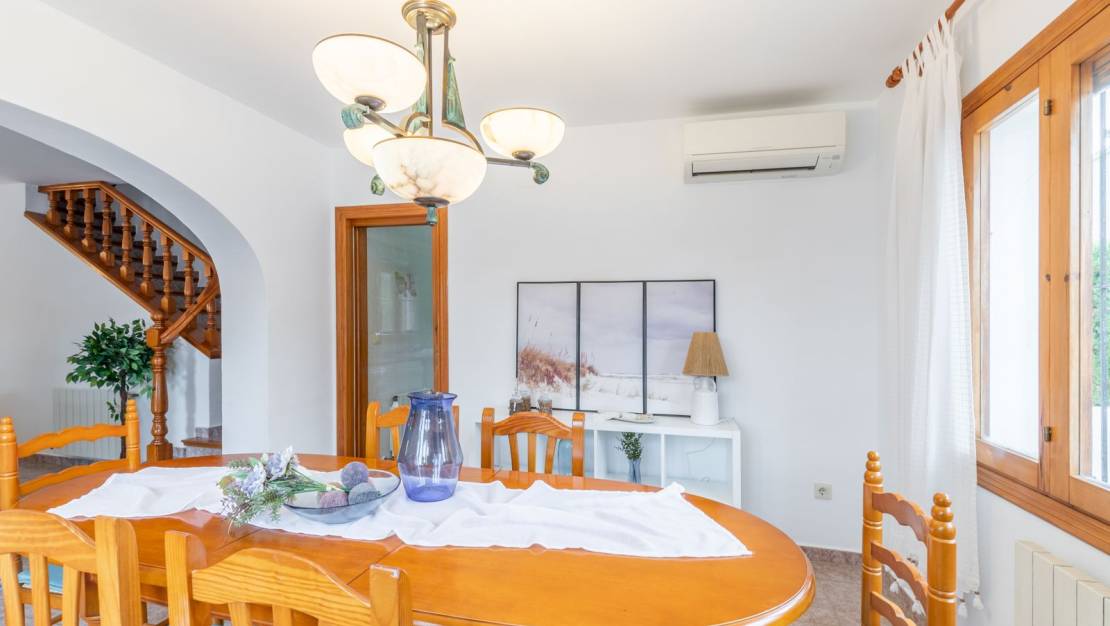 Продажа - Вилла - Moraira - Costera del Mar