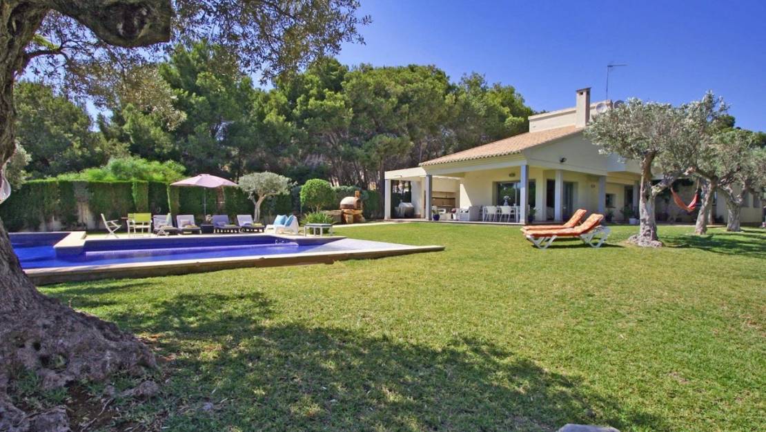 Продажа - Вилла - Moraira