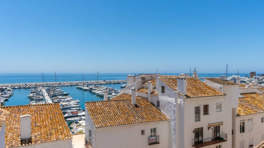 Resale - Apartment - Marbella - Puerto Banús