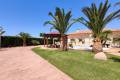 Resale - Villa - Aspe