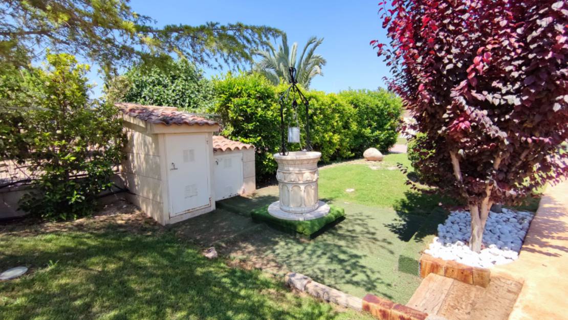 Resale - Villa - Aspe