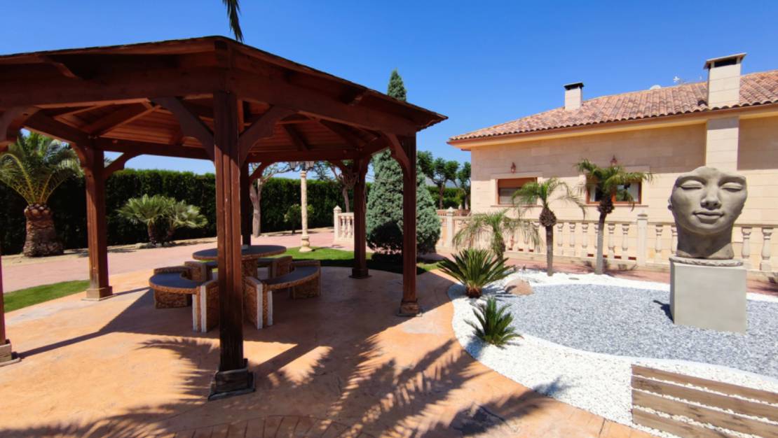 Resale - Villa - Aspe