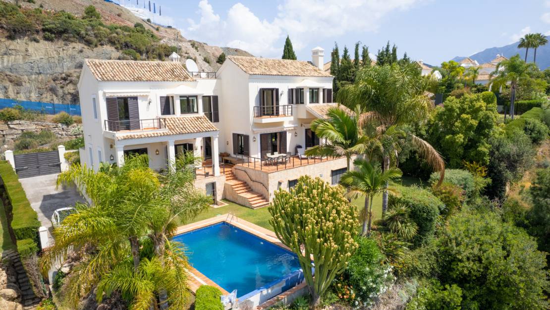 Resale - Villa - Benahavís - La Quinta