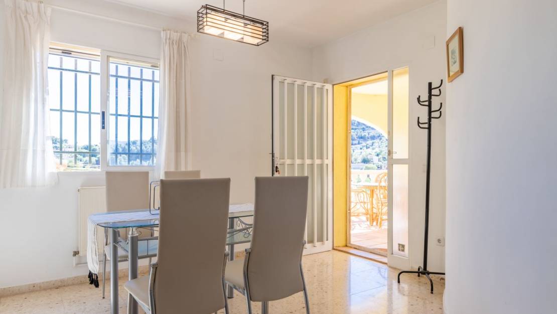 Resale - Villa - Benissa - Montemar