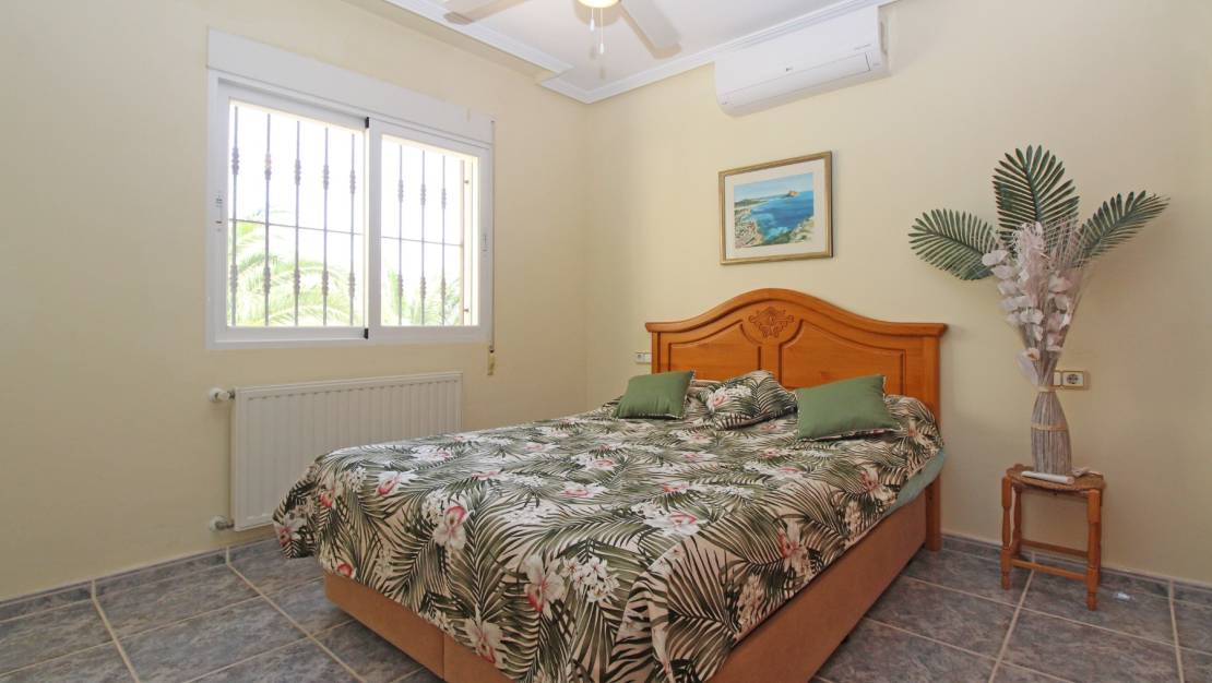 Resale - Villa - Calpe - Maryvilla