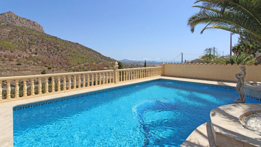 Resale - Villa - Calpe - Maryvilla