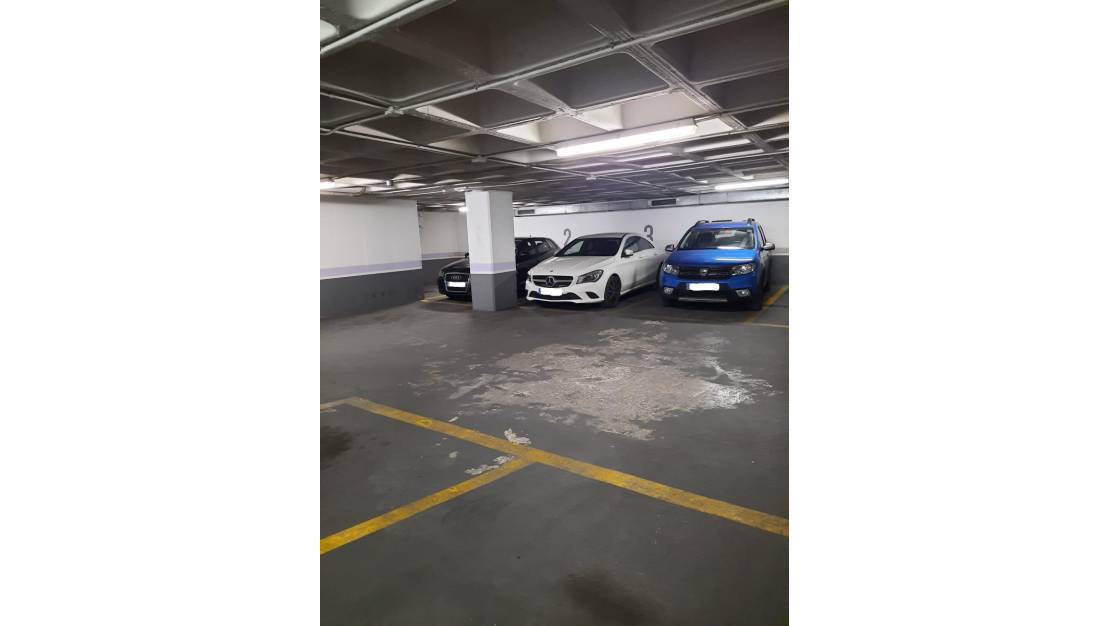 Segunda Mano - Parking - Alicante