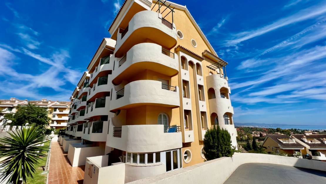 Videresalg - Apartment - Marbella - Nueva Alcantara