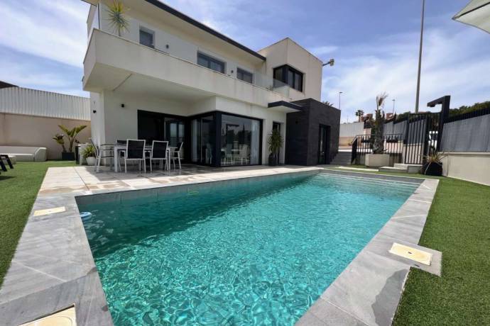 Villa - Resale - San Miguel de Salinas - San Miguel De Salinas